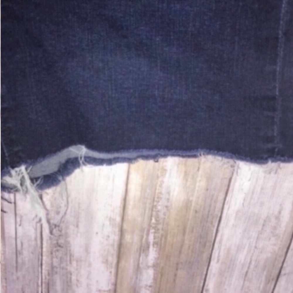 American Eagle Super Stretch Cutoff Shorts - Picture 2 of 7